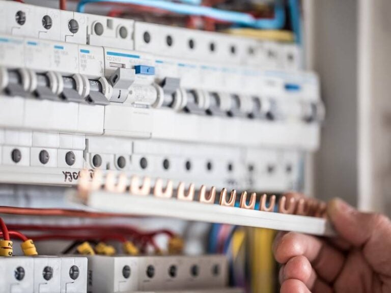 Why Electrical Panel Replacements Are a Necessity